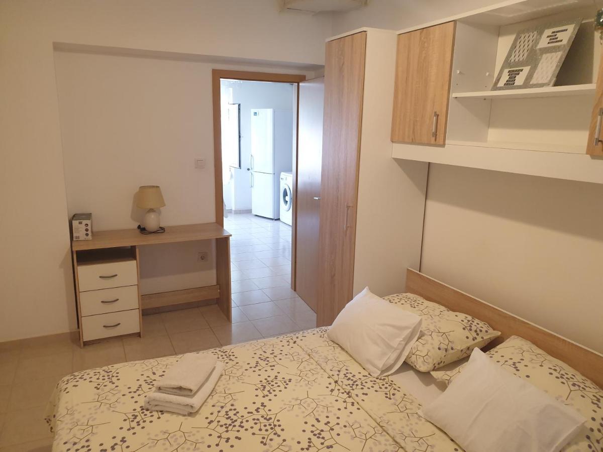 Apartments Dubravka สปลิท ภายนอก รูปภาพ