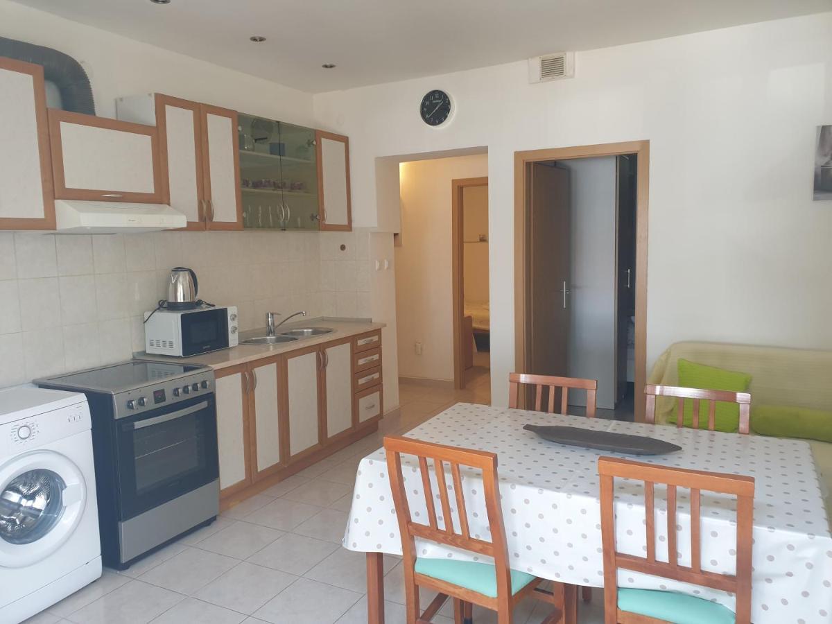 Apartments Dubravka สปลิท ภายนอก รูปภาพ