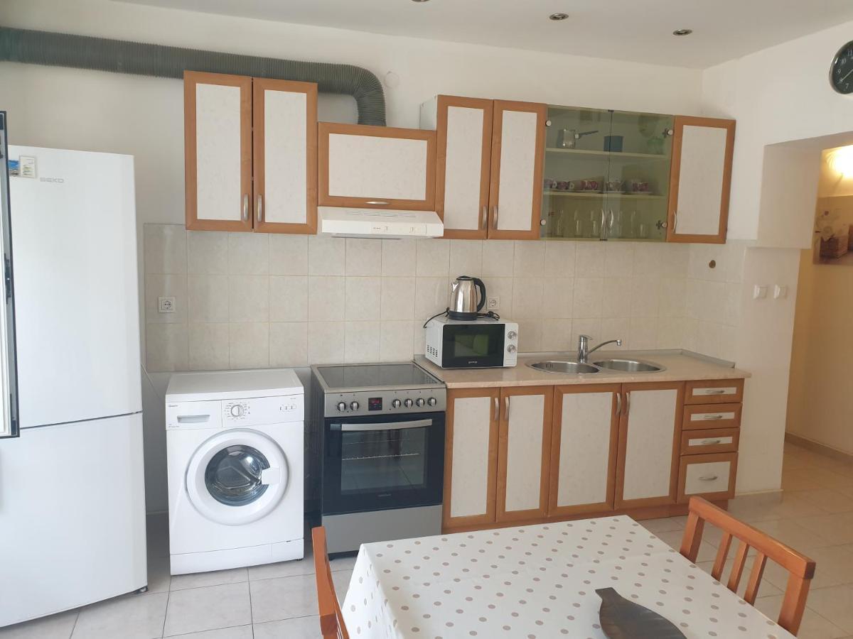 Apartments Dubravka สปลิท ภายนอก รูปภาพ