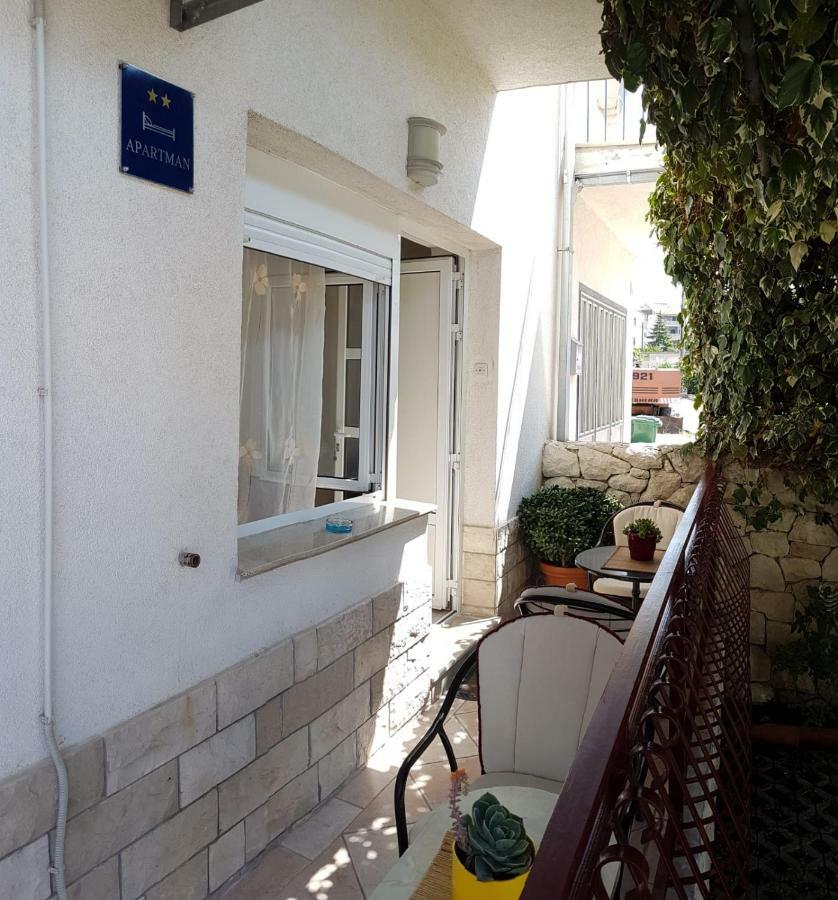 Apartments Dubravka สปลิท ภายนอก รูปภาพ